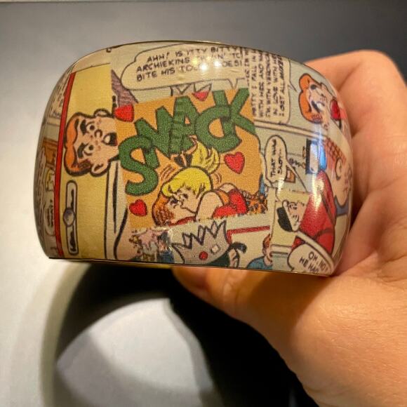 🎊HP🎊 Vintage Archie Comic Thick Bangle Bracelet - Picture 6 of 7